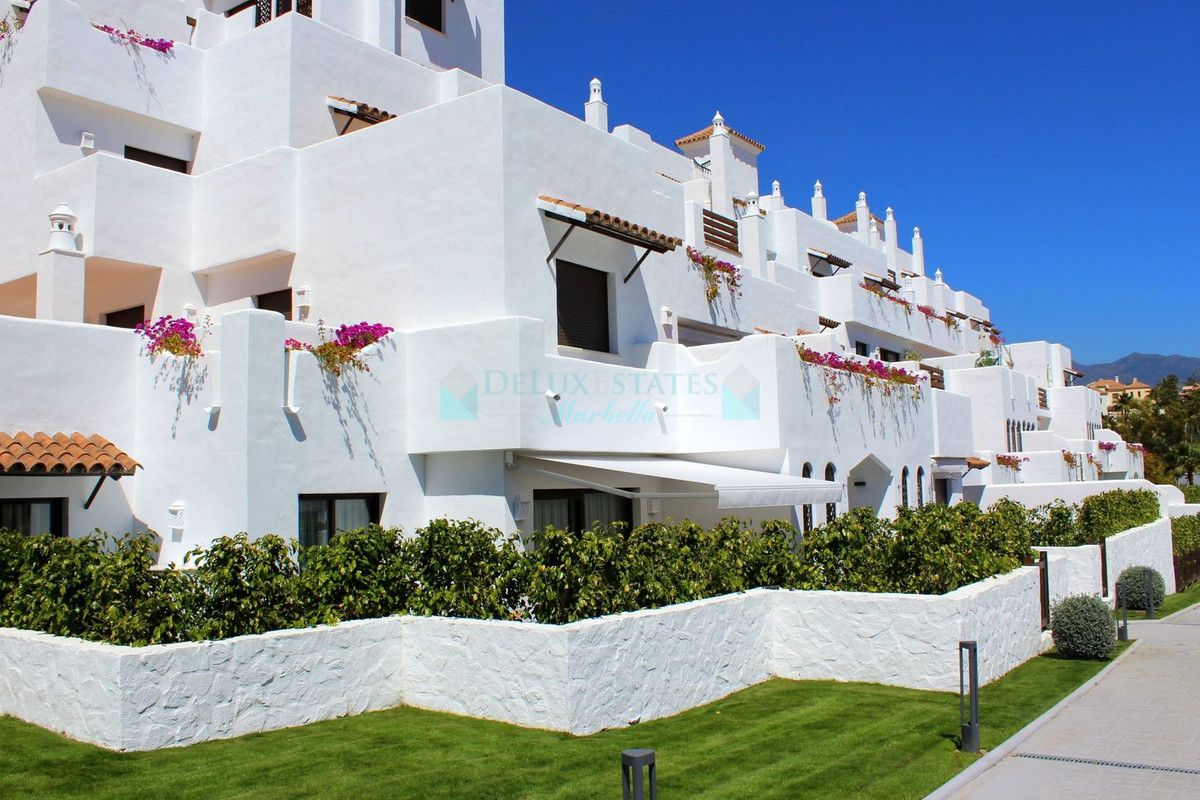 Apartamento en alquiler en Selwo, Estepona