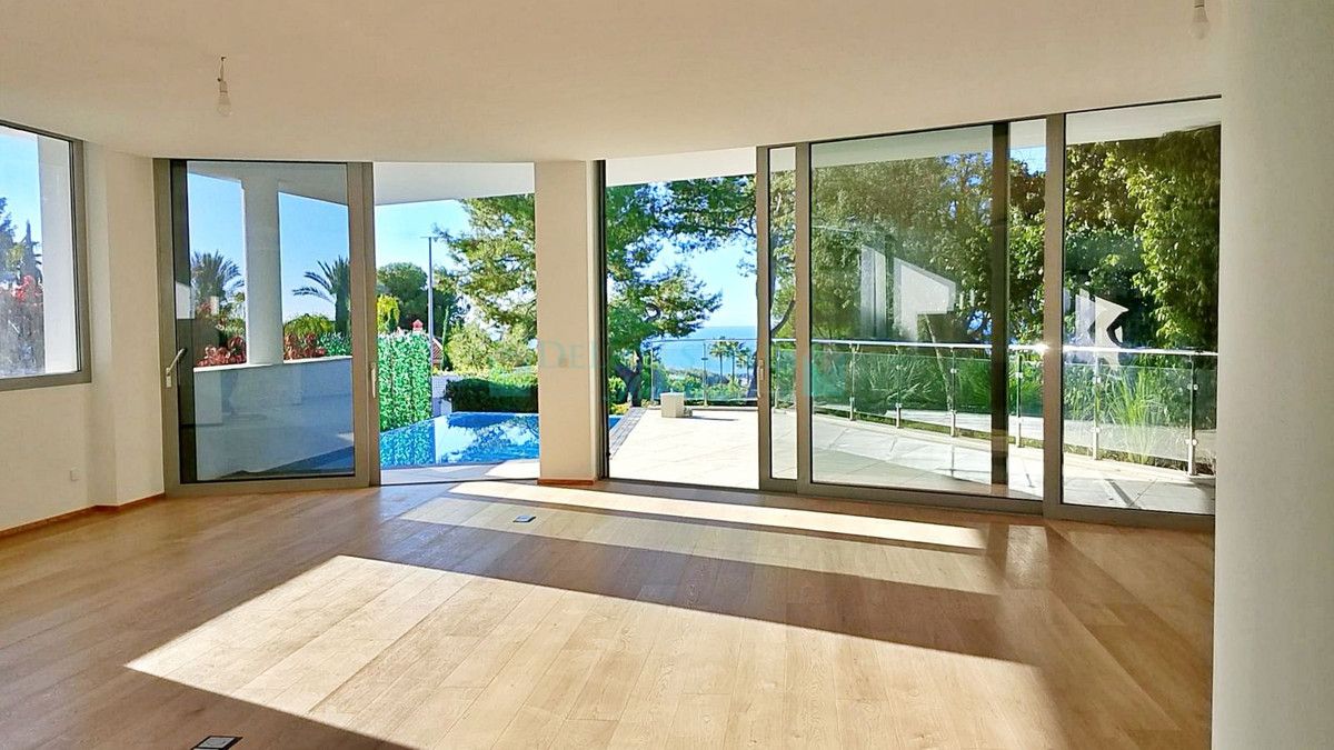 Semi Detached Villa for sale in Sierra Blanca, Marbella Golden Mile