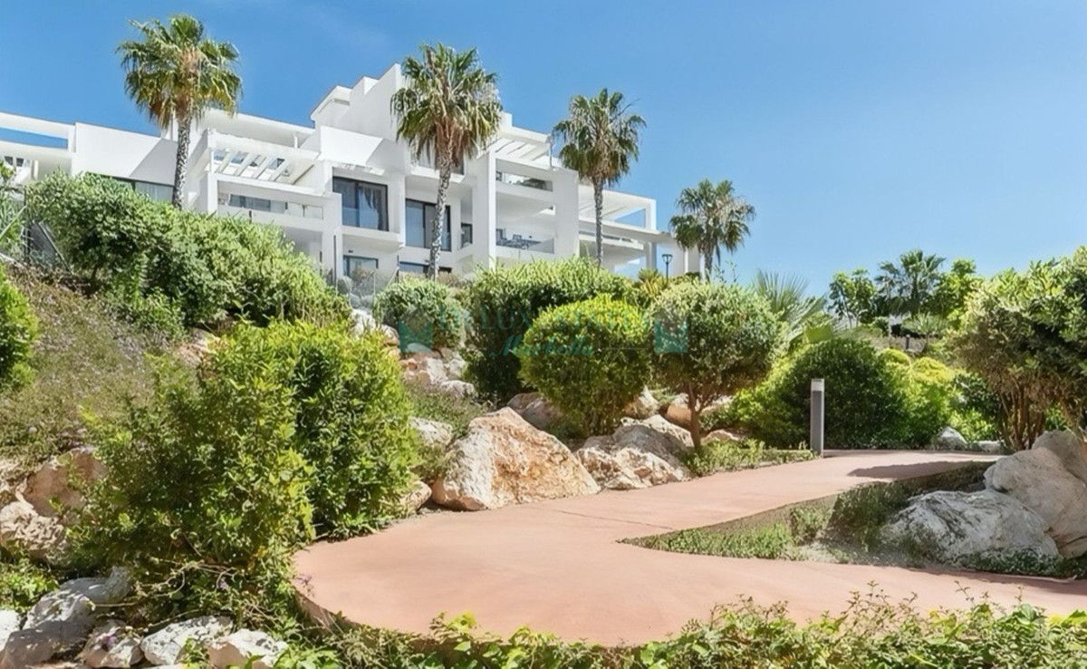 Apartment for rent in Atalaya, Estepona