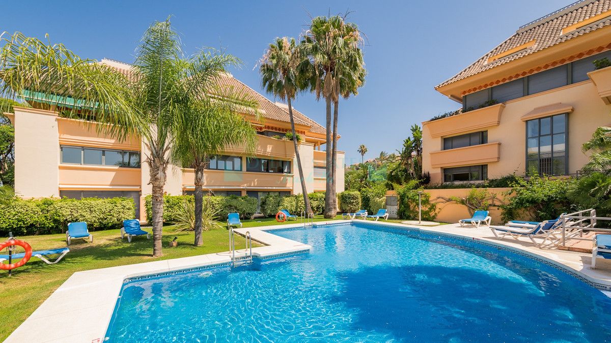 Apartamento en alquiler en Nueva Andalucia