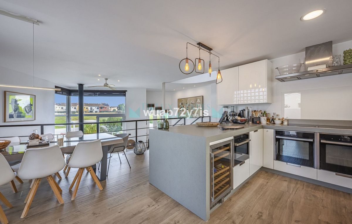 Villa en venta en Guadalmina Alta, San Pedro de Alcantara