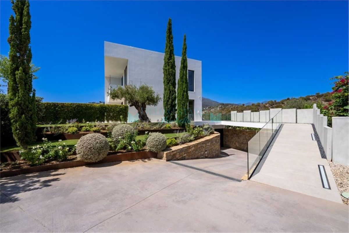 Villa en venta en La Quinta, Benahavis