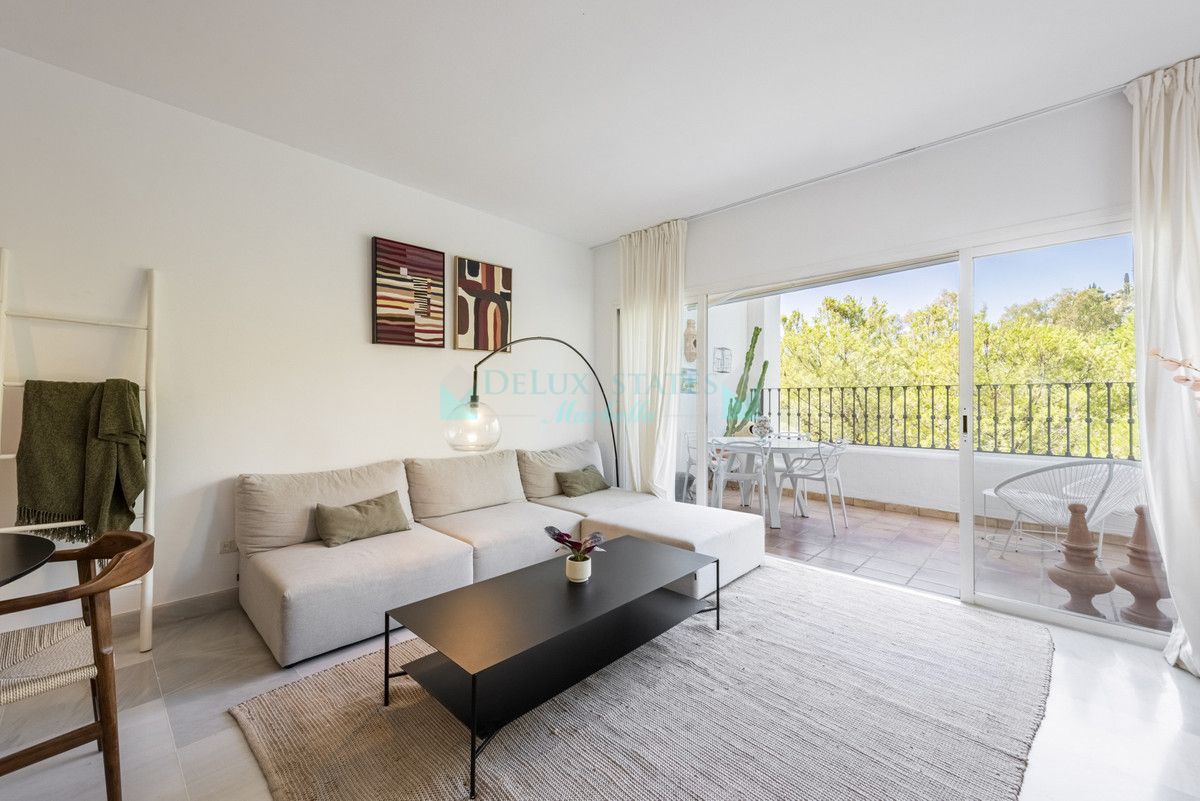 Apartment for sale in La Quinta, Benahavis