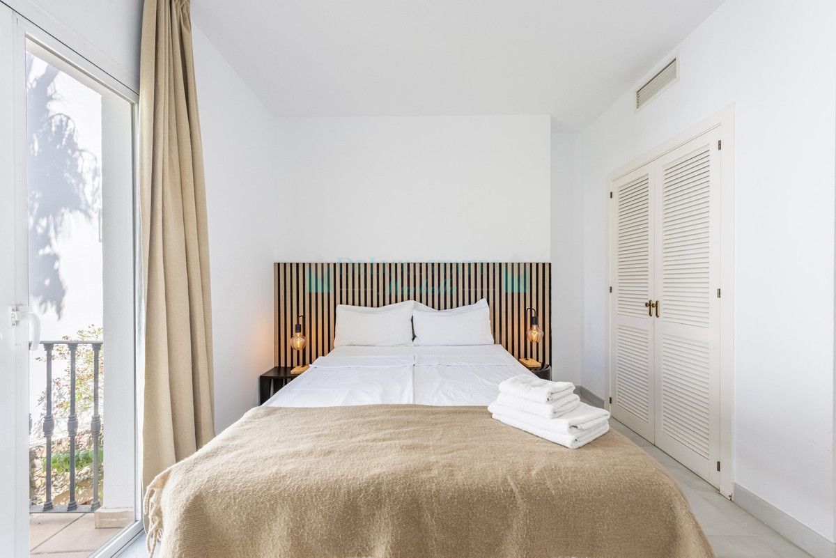 Apartamento en venta en La Quinta, Benahavis