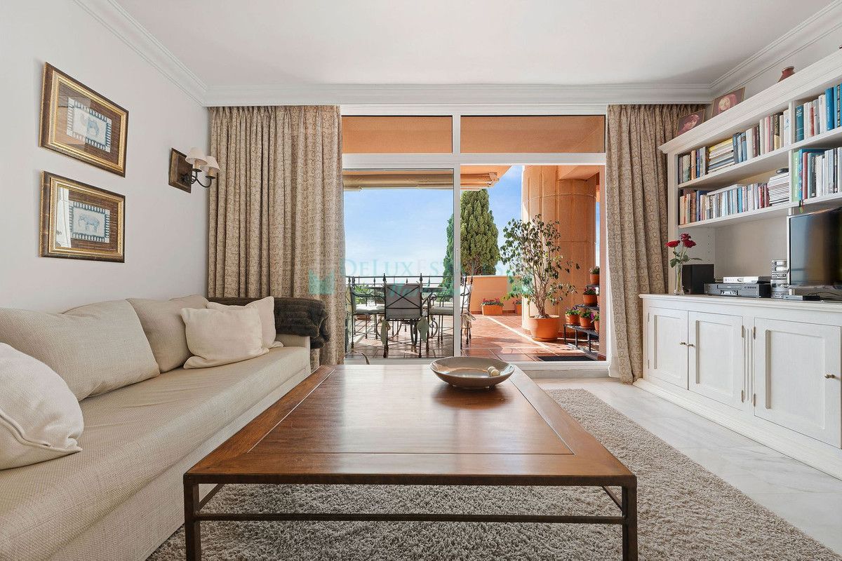 Apartment for sale in Nueva Andalucia