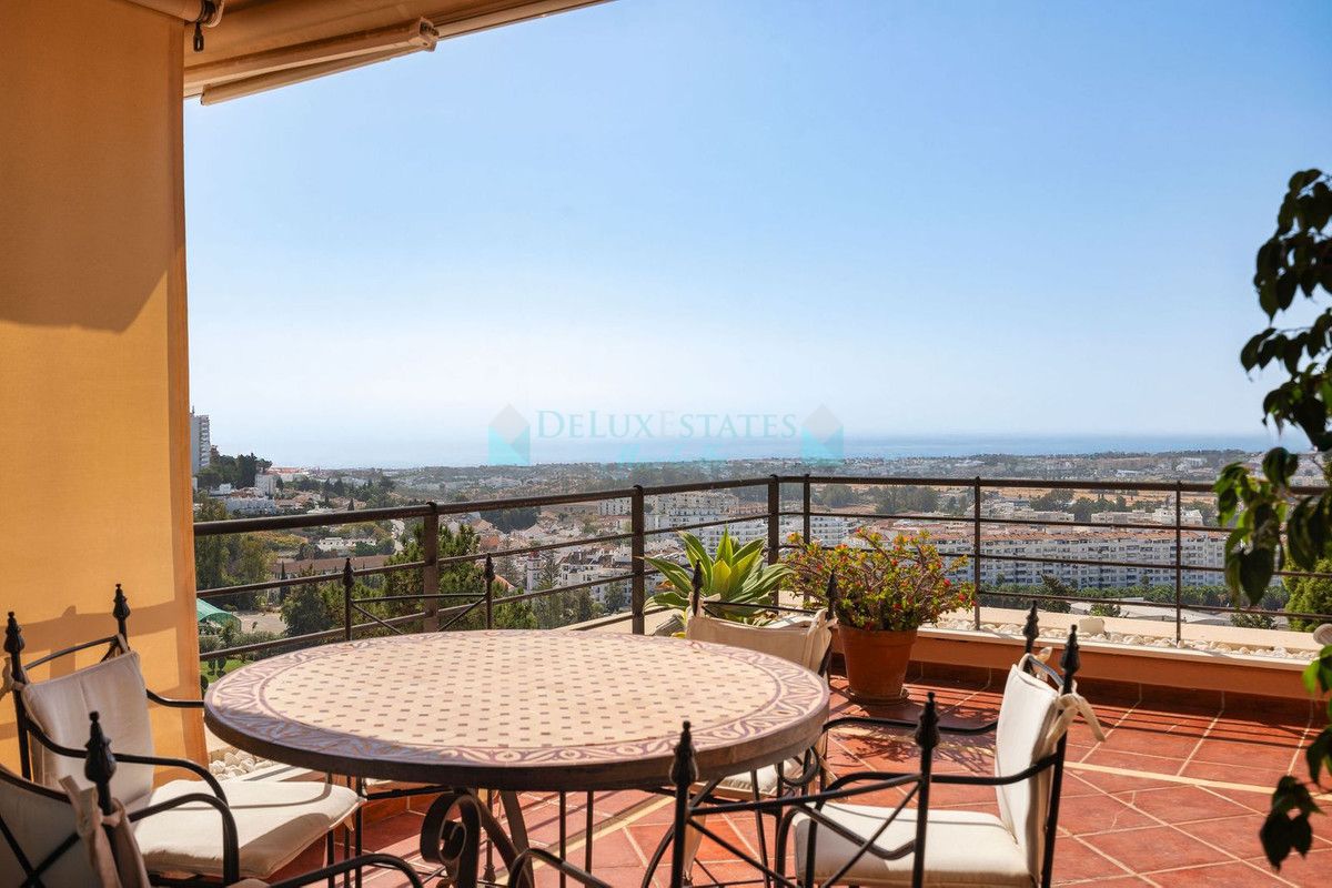 Apartment for sale in Nueva Andalucia