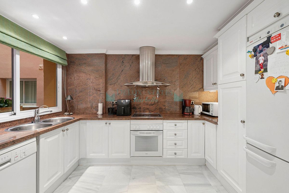 Apartamento en venta en Nueva Andalucia