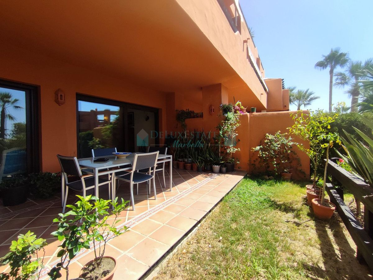 Apartamento Planta Baja en venta en Estepona