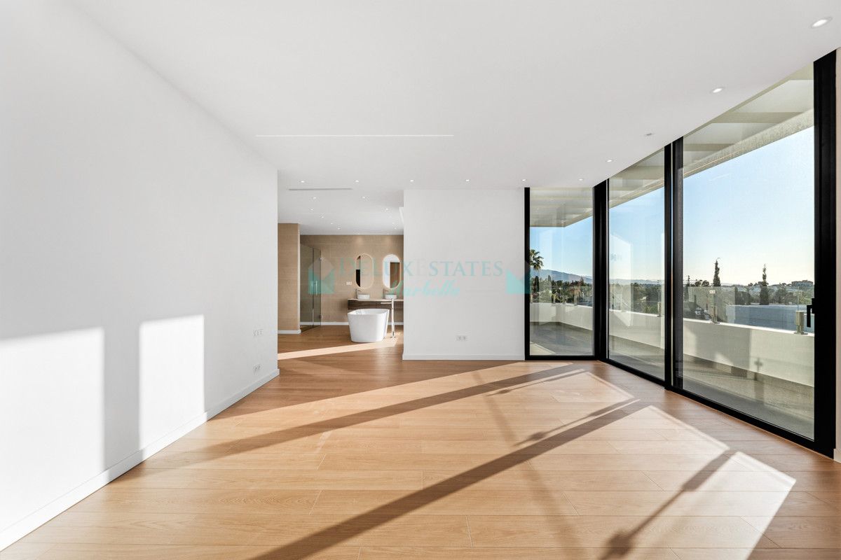 Villa en venta en Benahavis