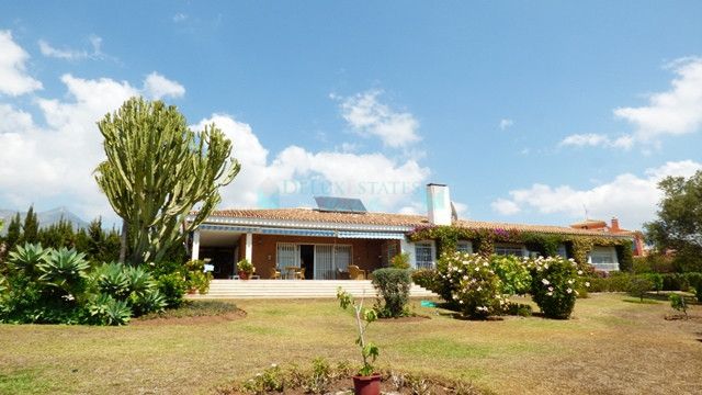 Villa for sale in Marbella