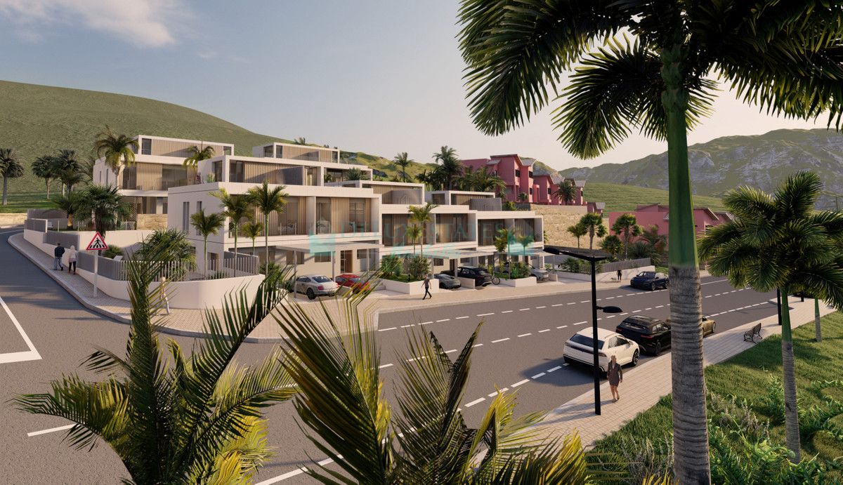 Villa Pareada en venta en Estepona