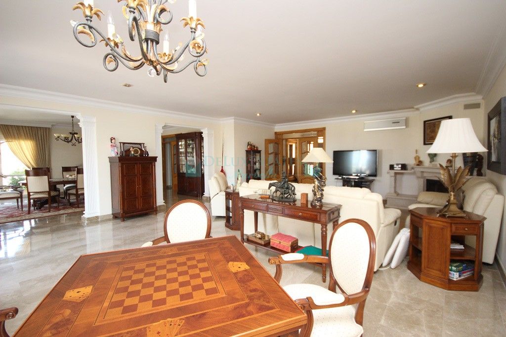 Town House for sale in Artola, Marbella East