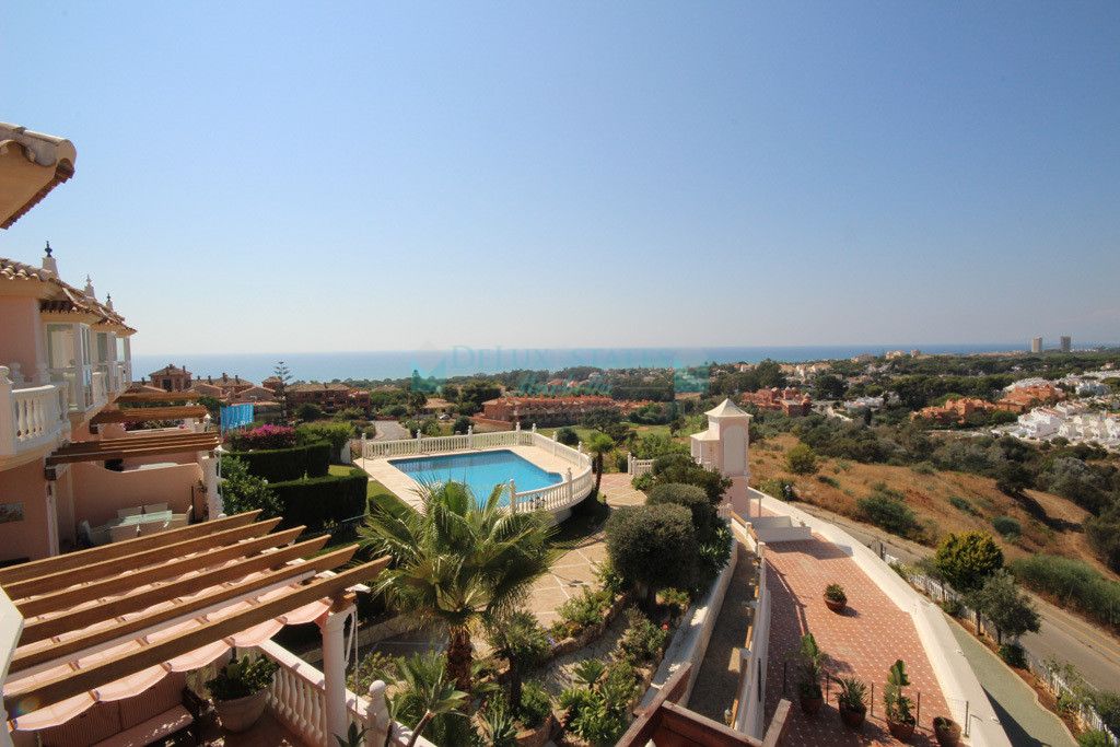 Town House for sale in Artola, Marbella East