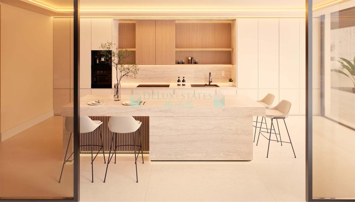 Villa for sale in Elviria, Marbella East