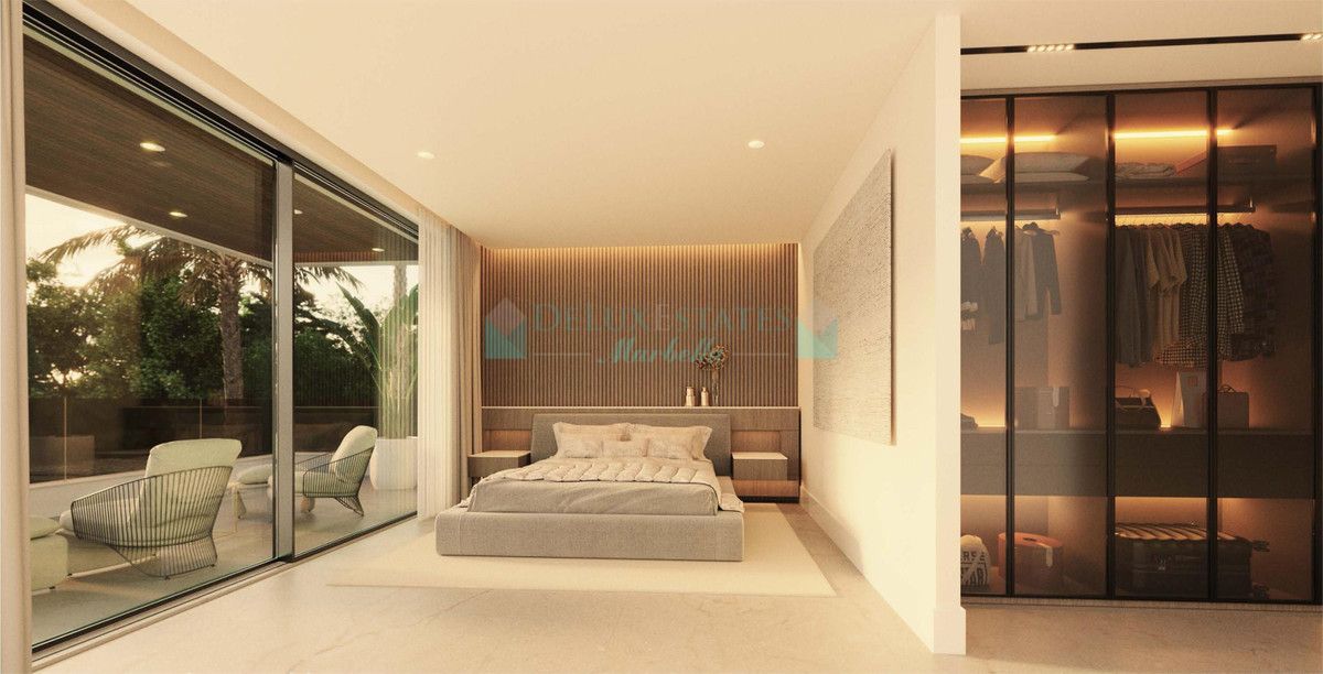 Villa for sale in Elviria, Marbella East