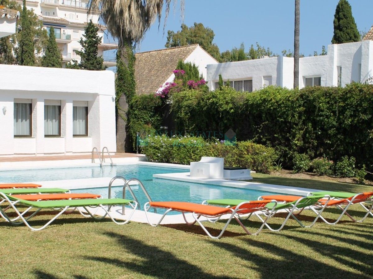 Villa for rent in Marbella - Puerto Banus