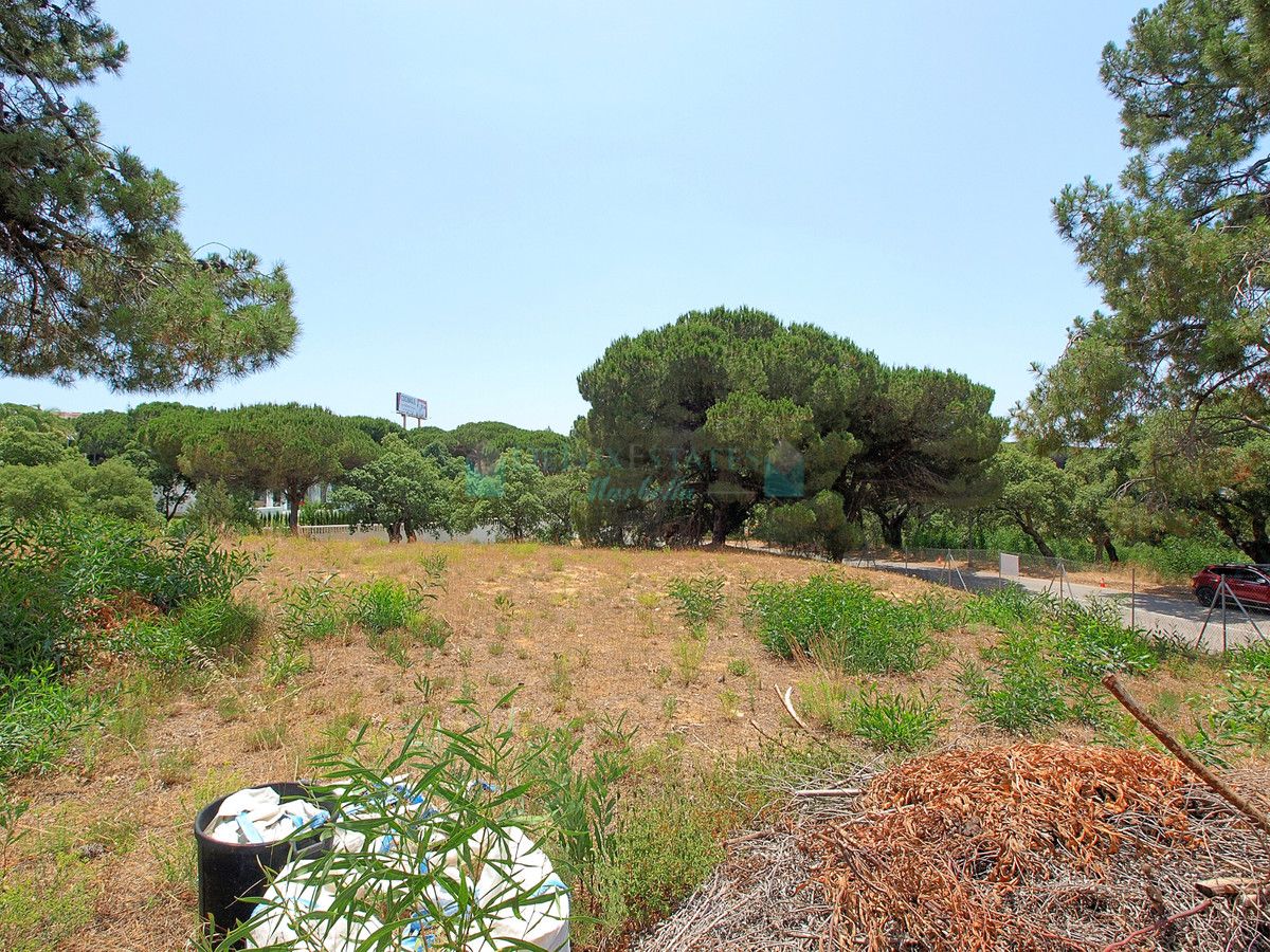 Residential Plot for sale in Hacienda las Chapas, Marbella East