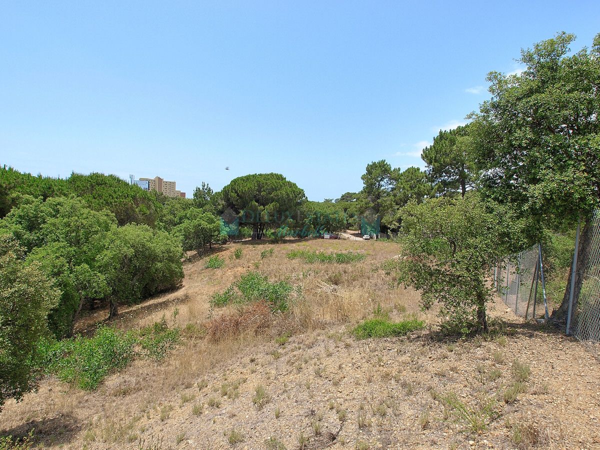 Residential Plot for sale in Hacienda las Chapas, Marbella East