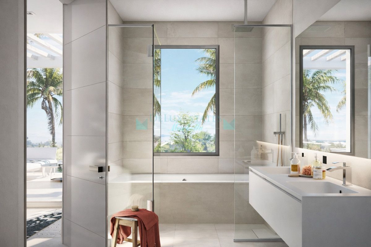 Villa for sale in Bel Air, Estepona