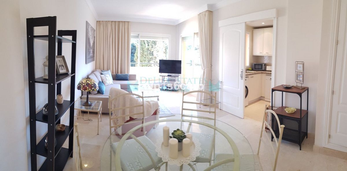 Apartment for sale in Elviria, Marbella East