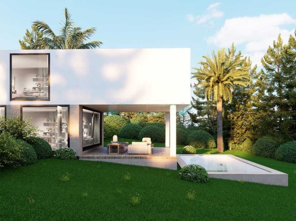 Villa for sale in Valle Romano, Estepona