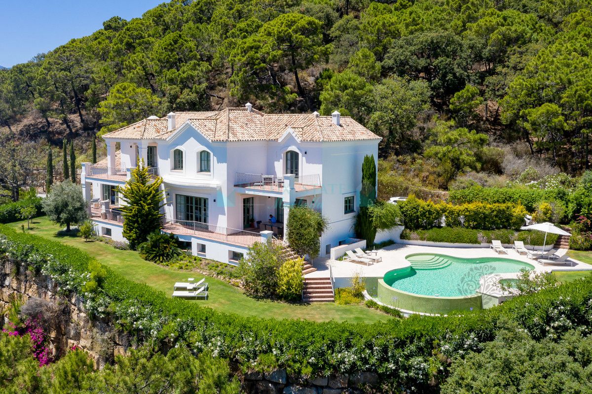 Villa en alquiler en Benahavis