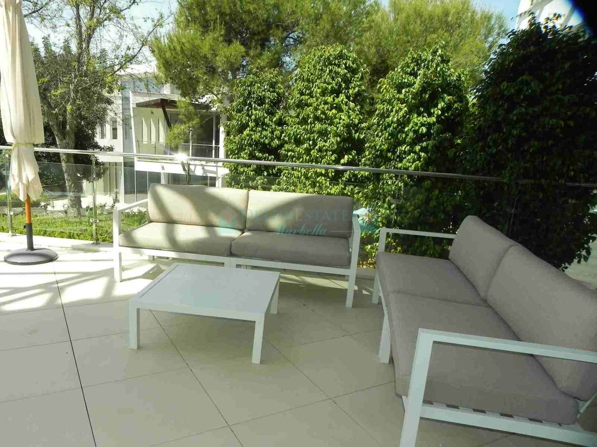 Semi Detached Villa for rent in Sierra Blanca, Marbella Golden Mile