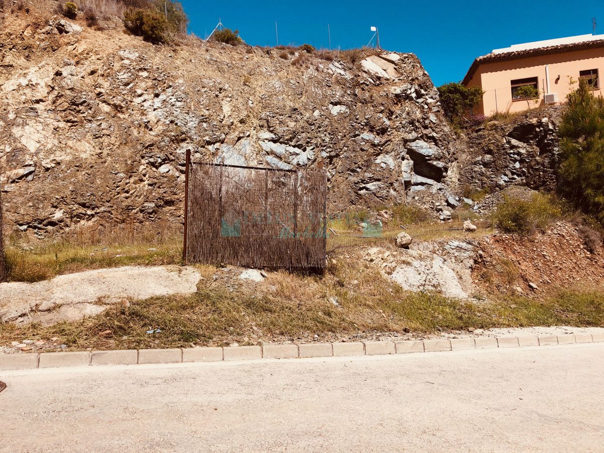 Residential Plot for sale in Benahavis