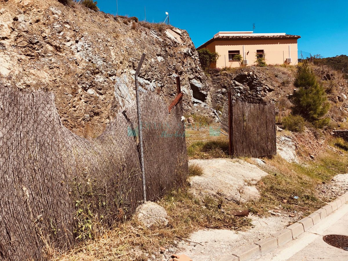 Residential Plot for sale in Benahavis