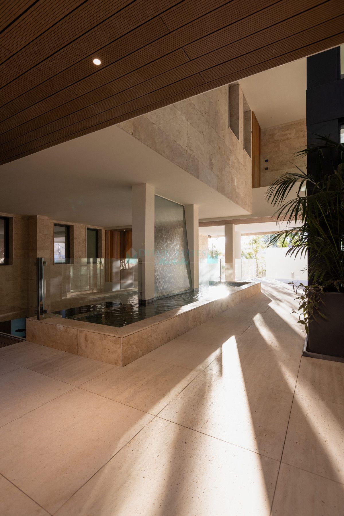 Ground Floor Apartment for sale in Estepona