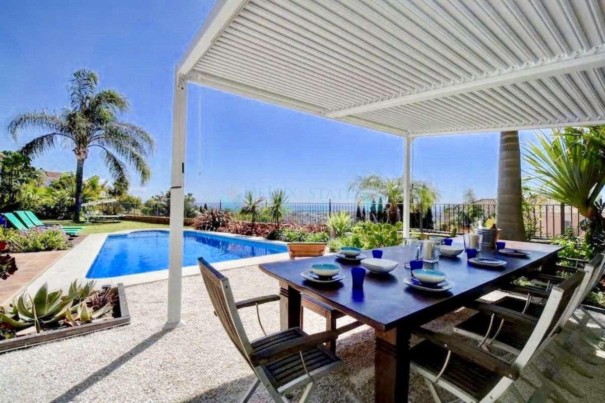 Villa for rent in Los Arqueros, Benahavis