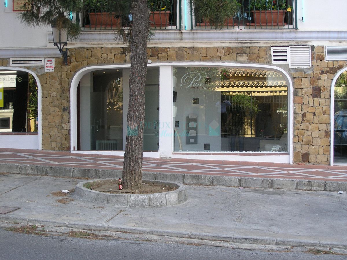 Centro Comercial en venta en Nueva Andalucia