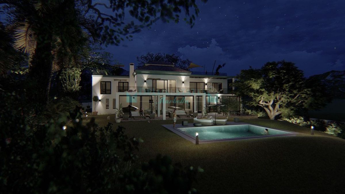 Villa en venta en El Rosario, Marbella Este