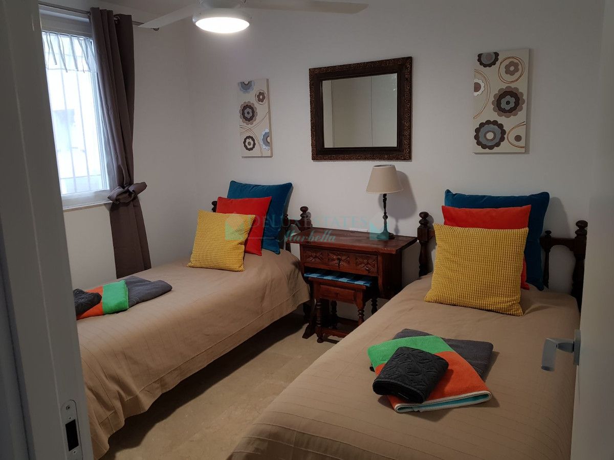 Villa for rent in Artola, Marbella East