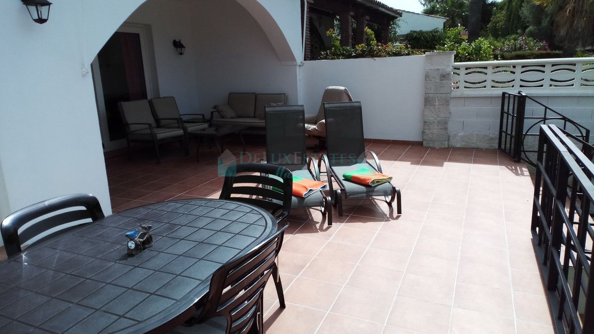 Villa for rent in Artola, Marbella East