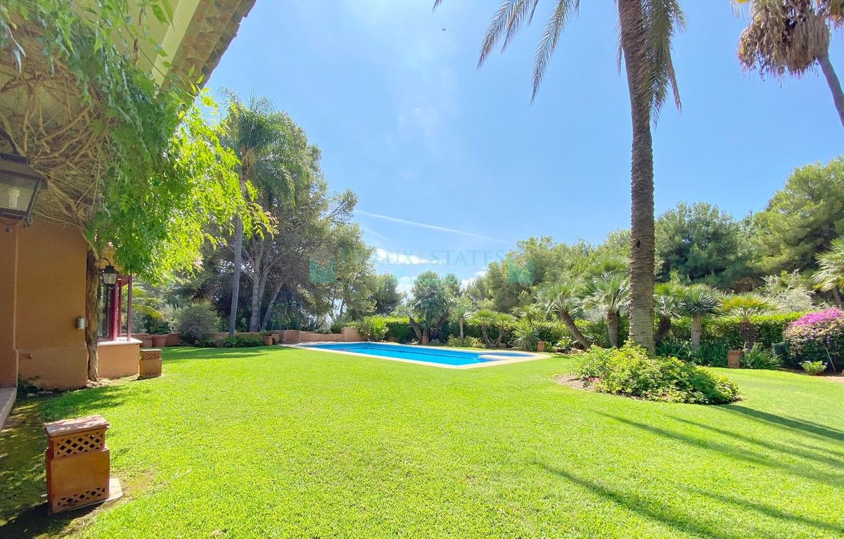 Villa en venta en Sierra Blanca, Marbella Golden Mile