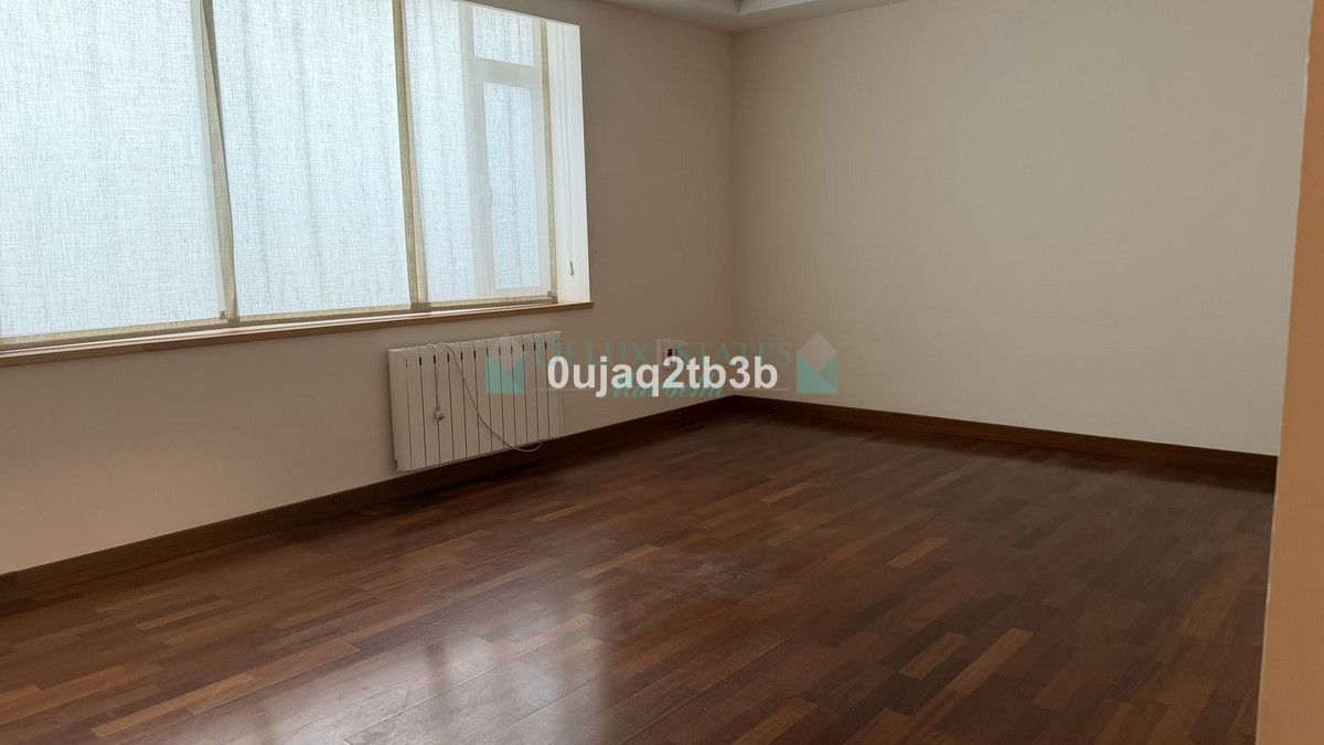 Office for rent in Marbella