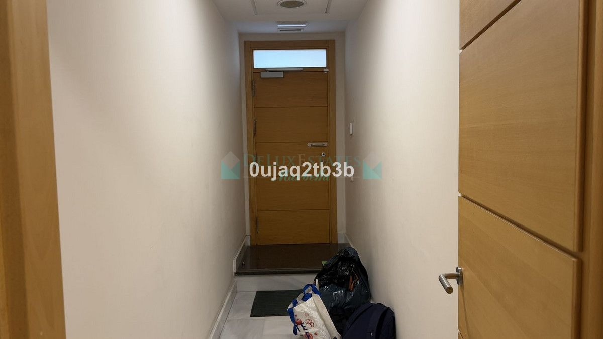 Office for rent in Marbella