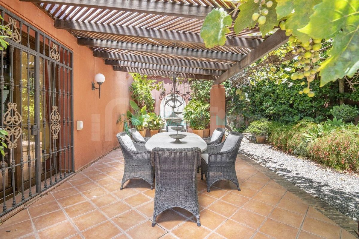 Villa for sale in Marbella