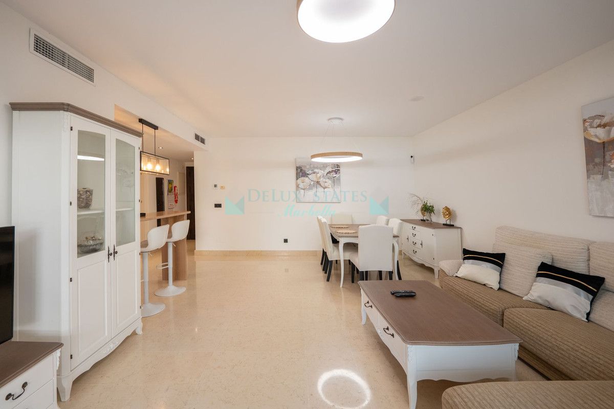 Apartment for rent in Benahavis