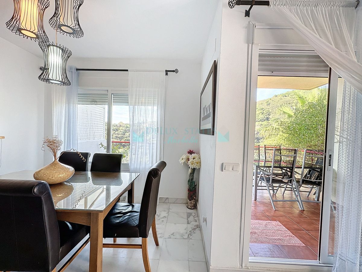 Villa Pareada en venta en Estepona