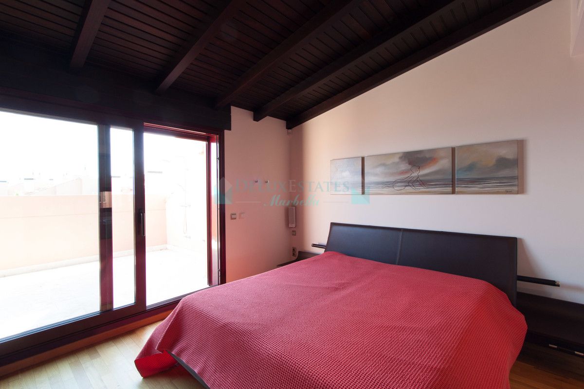 Penthouse for rent in Marbella