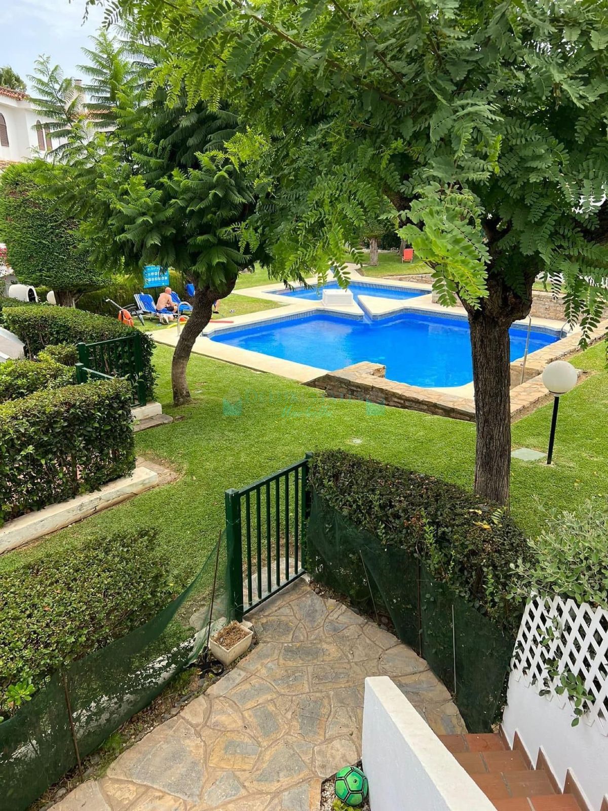 Town House for sale in Estepona