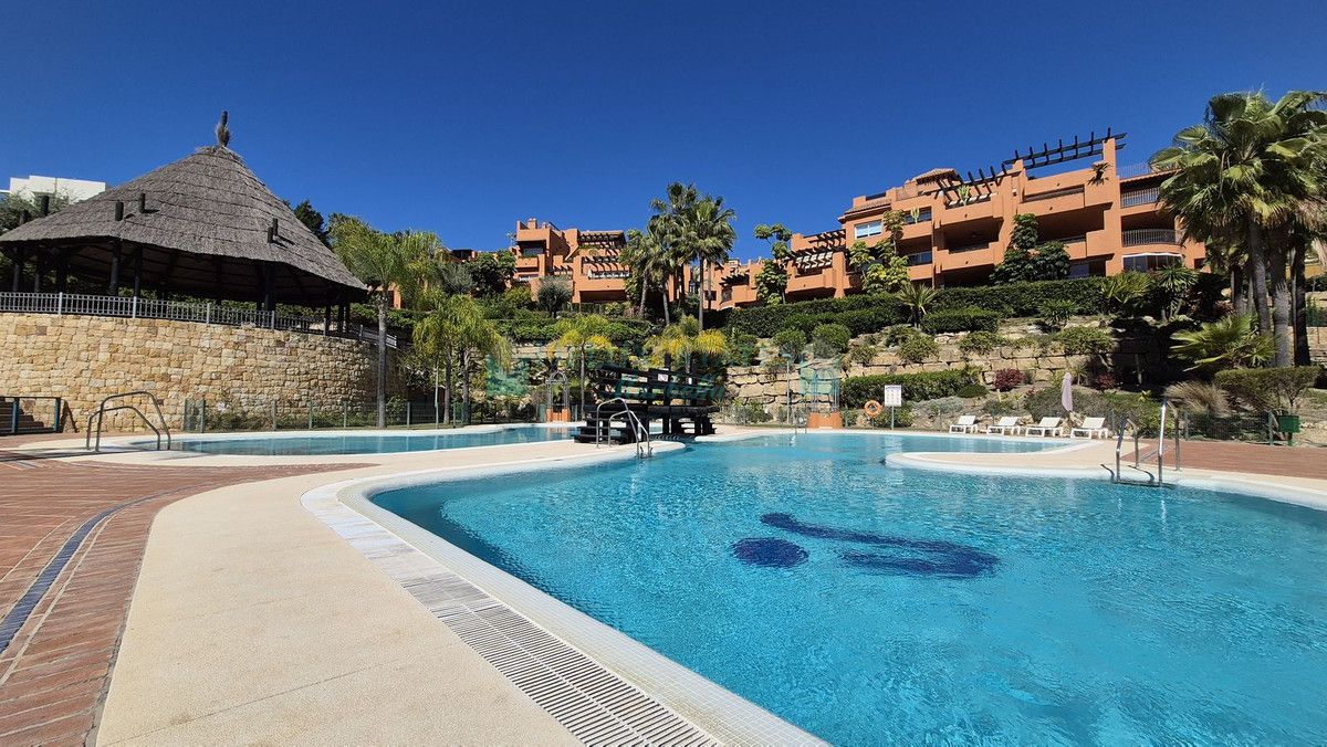 Apartment for sale in Nueva Andalucia