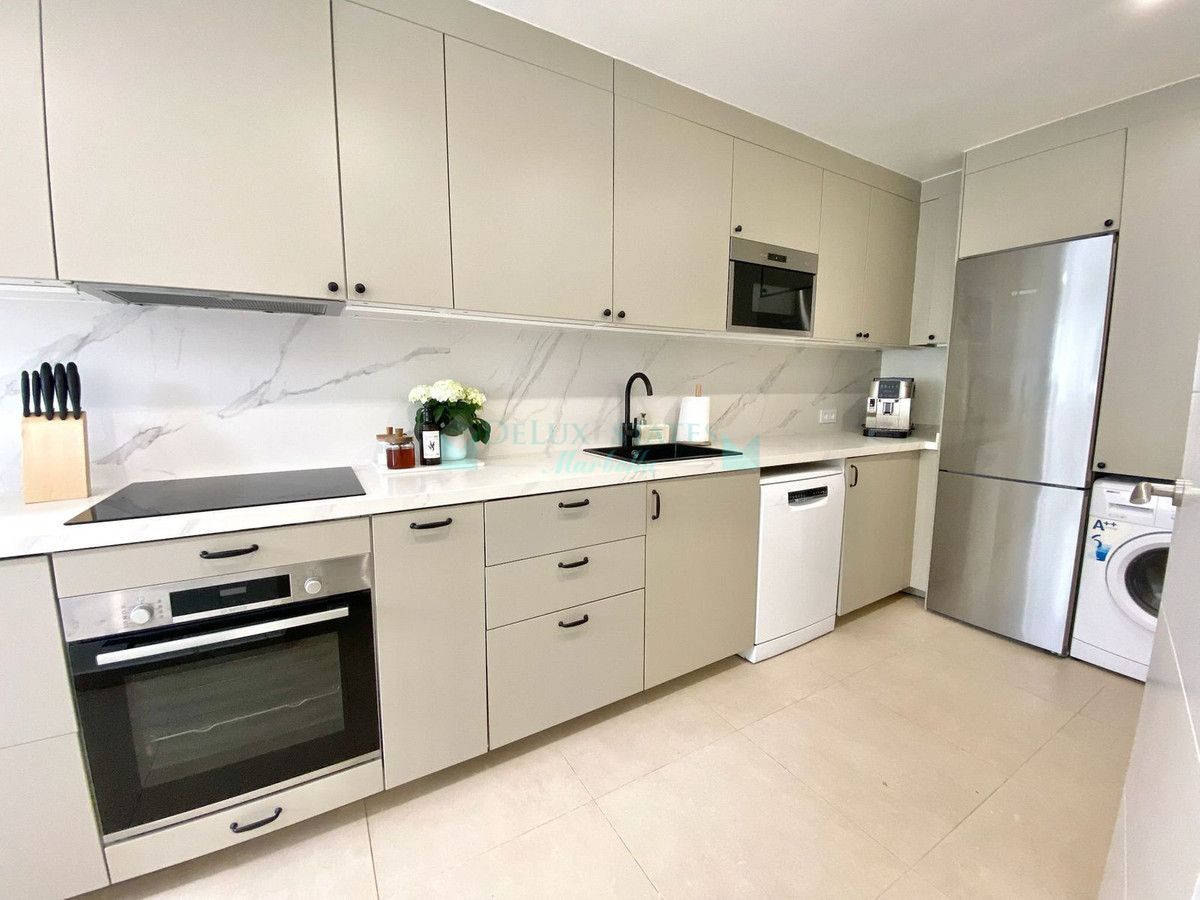 Villa for rent in Estepona