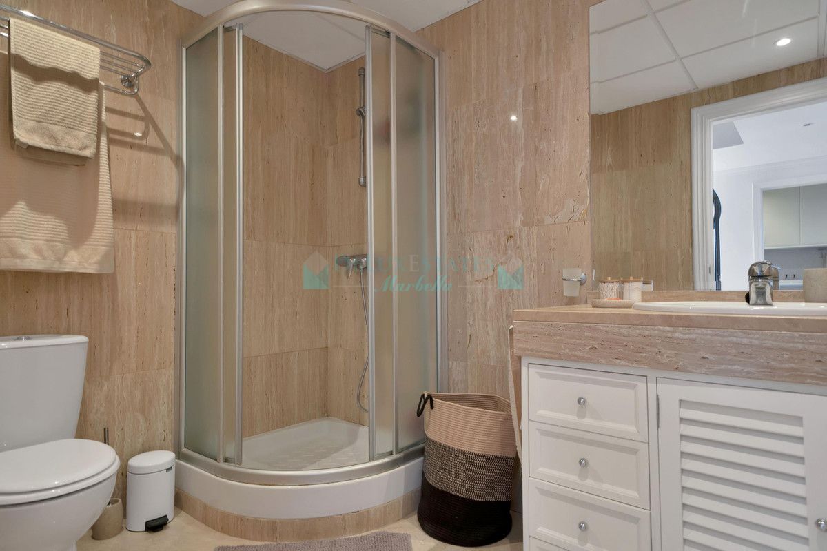 Apartamento Planta Baja en alquiler en Marbella