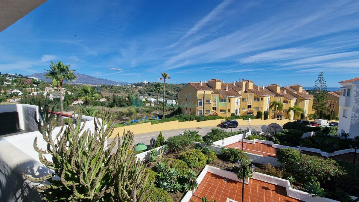 Apartamento en venta en Bel Air, Estepona