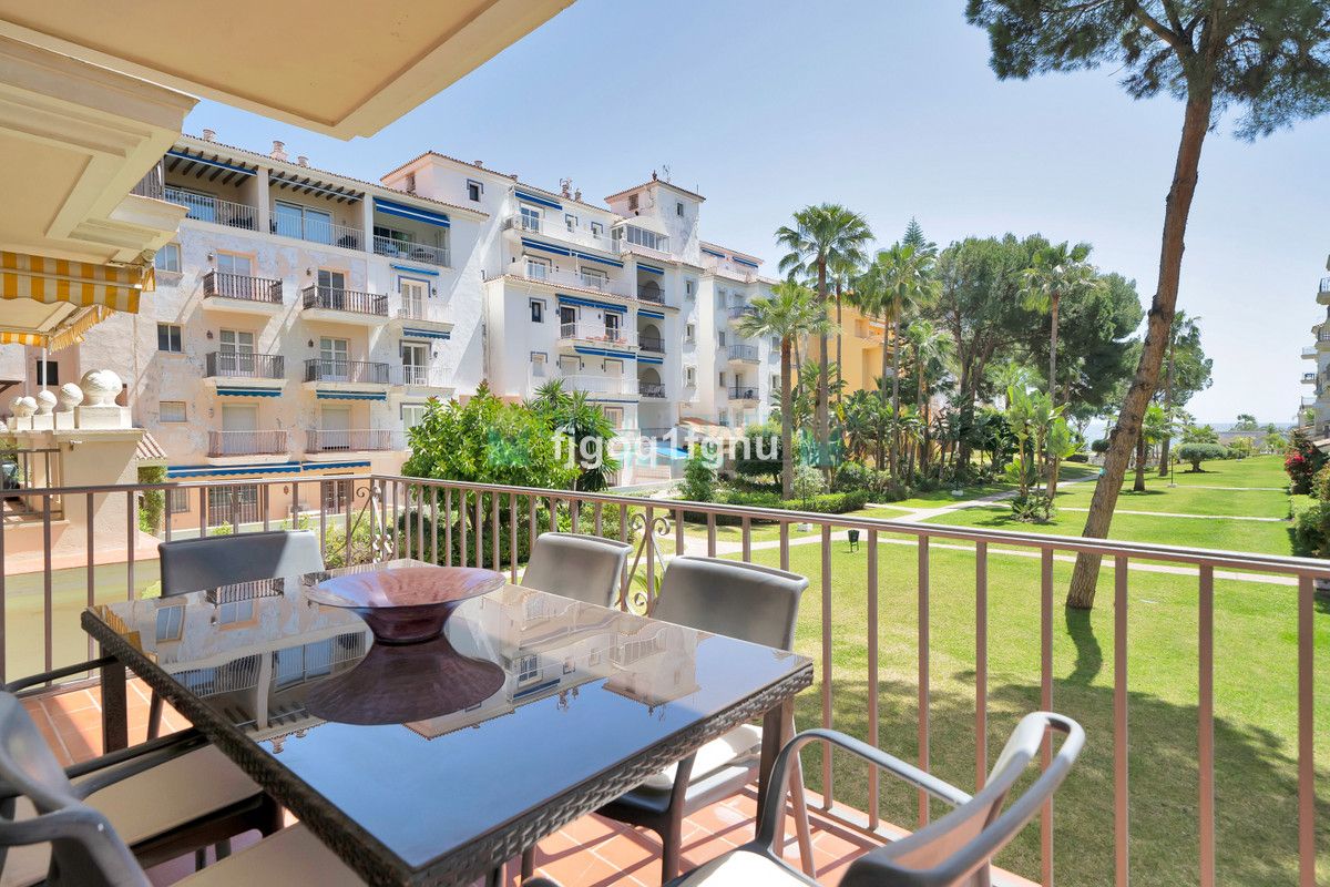 Apartment for sale in Marbella - Puerto Banus