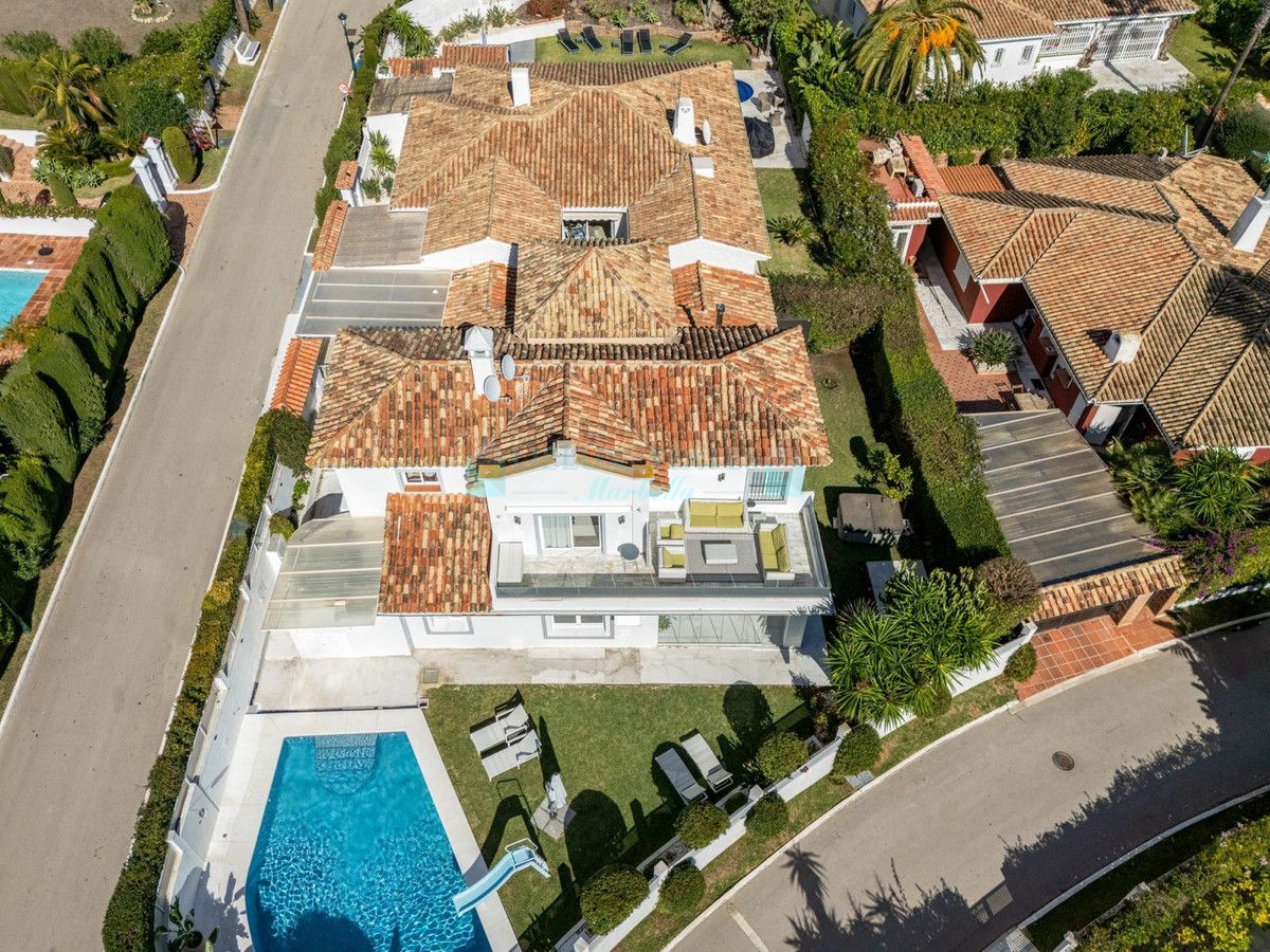 Villa for rent in Los Monteros, Marbella East