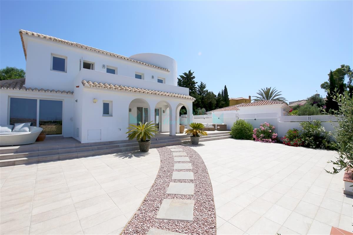 Villa en alquiler en Estepona